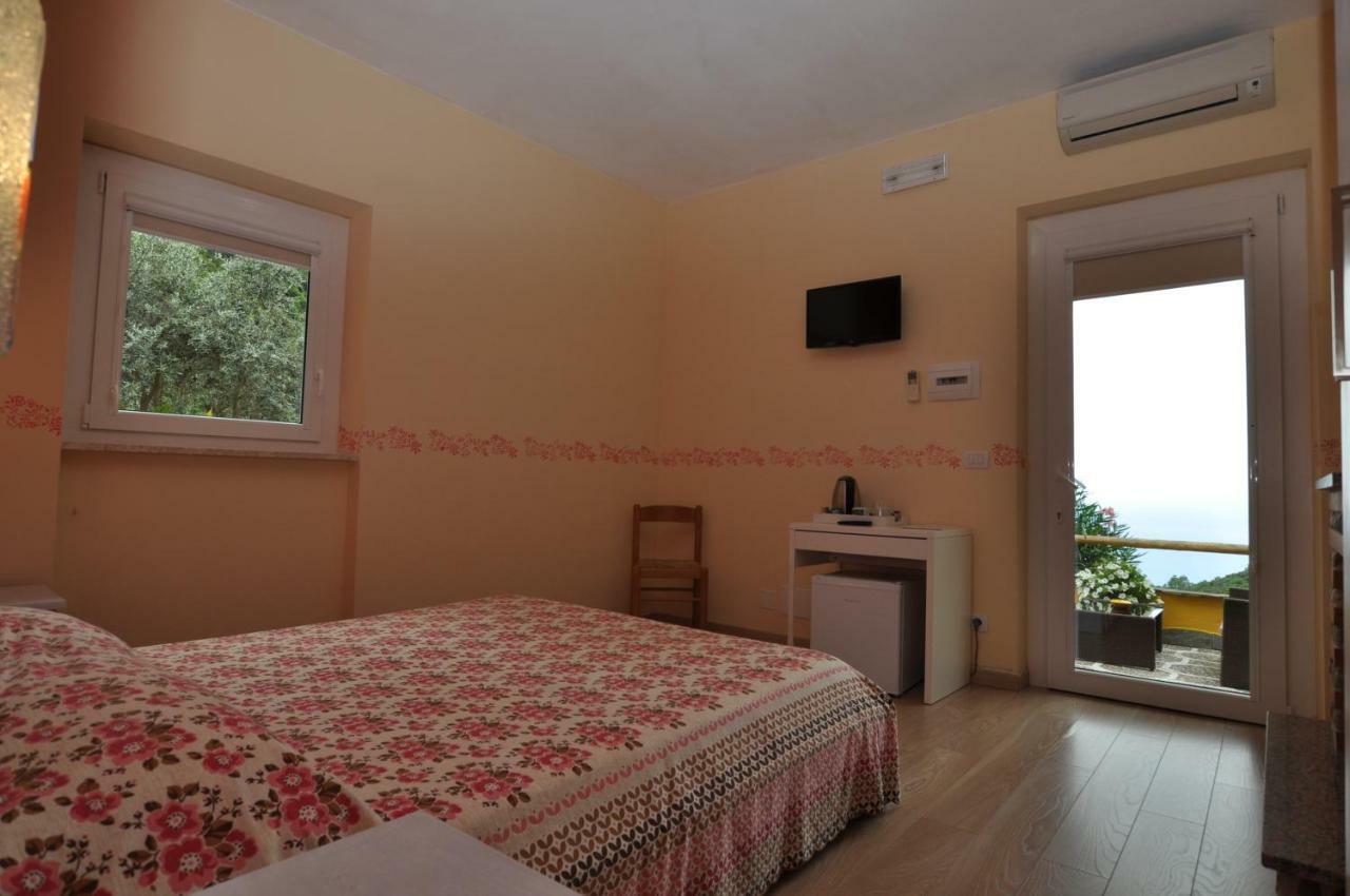 Agriturismo Costa Di Campo Vernazza Bagian luar foto